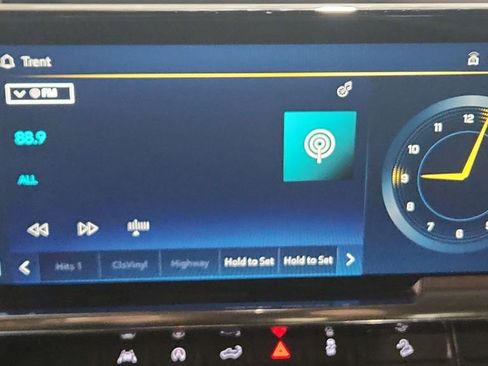 Used 2024 Chevrolet Silverado 1500 RST image 20