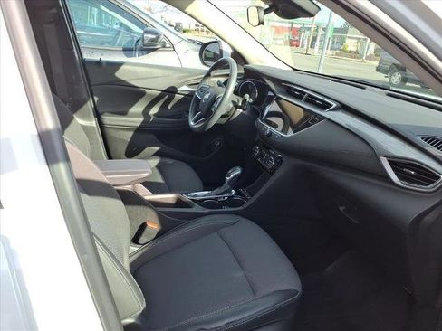Certified 2022 Buick Encore GX Select w/ Sport Touring Package image 27