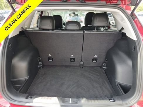 Used 2018 Jeep Compass Latitude w/ Popular Equipment Group AWD/4WD image 10