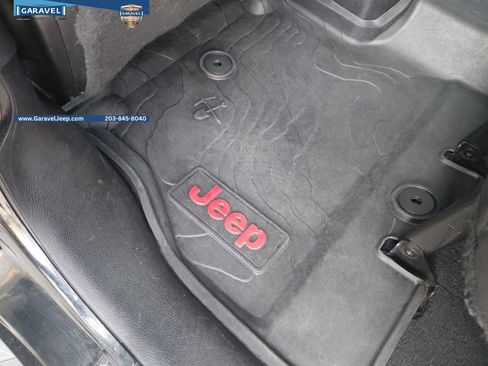 Used 2019 Jeep Wrangler Unlimited Sport S AWD/4WD image 15