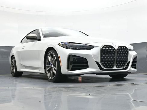 Used 2022 BMW M440i Coupe w/ Premium Package image 39