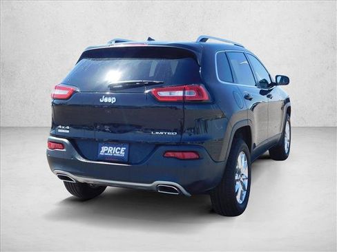 Used 2015 Jeep Cherokee Limited w/ Luxury Group AWD/4WD image 9