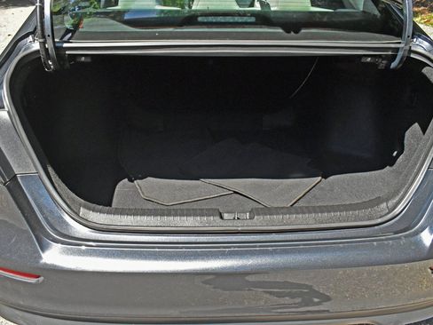 Used 2023 Honda Accord EX image 30