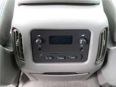 Used 2005 Chevrolet Silverado 3500 LT w/ Heavy-Duty Power Package image 8