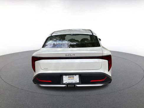 Used 2025 Kia K4 LXS image 6