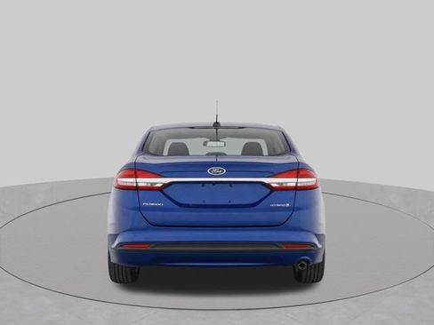 Used 2018 Ford Fusion S FWD image 6