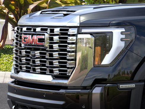New 2026 GMC Sierra 2500 Denali w/ Denali Reserve Package AWD/4WD image 13