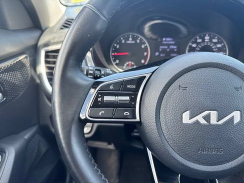 Used 2022 Kia Seltos Nightfall Edition AWD/4WD image 22