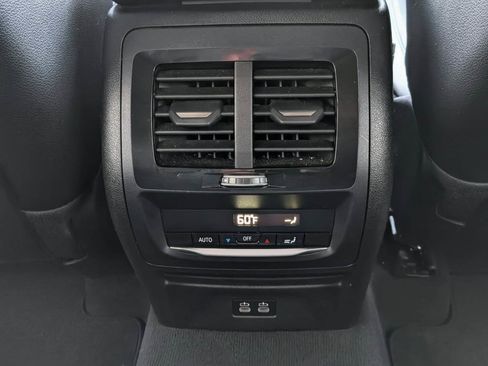 Used 2024 BMW X3 xDrive30i image 28