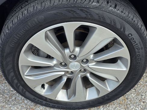 Used 2019 Buick Encore Preferred FWD image 38