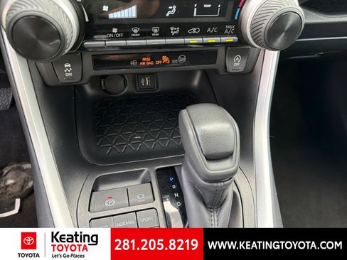 Certified 2025 Toyota RAV4 LE AWD/4WD image 20