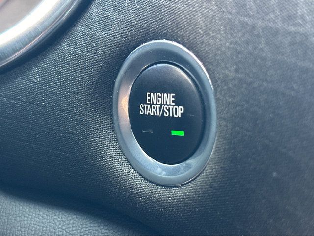 Used 2021 Chevrolet Malibu LT FWD image 28