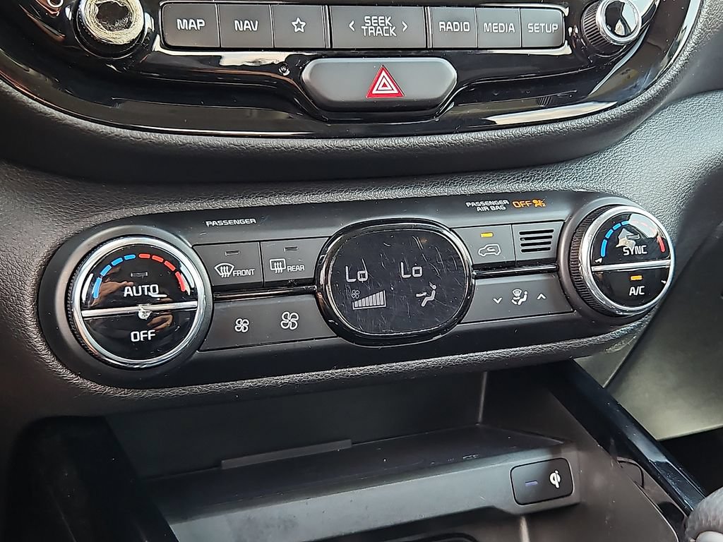 Used 2023 Kia Soul S FWD image 16