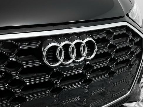 Certified 2022 Audi Q5 2.0T Premium Plus w/ Premium Plus Package image 12