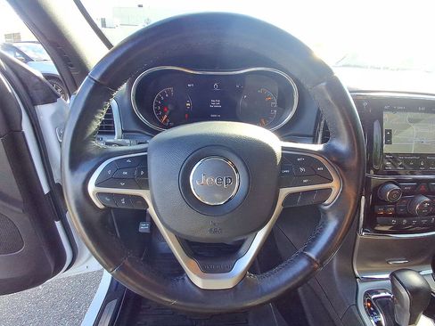 Certified 2021 Jeep Grand Cherokee Limited w/ Premium Lighting Group AWD/4WD image 22