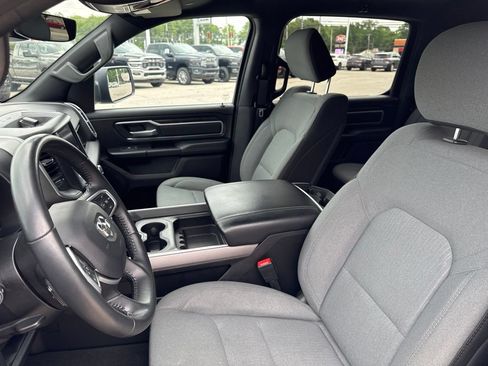 Used 2023 RAM 1500 Big Horn AWD/4WD image 46