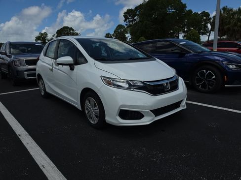 Used 2018 Honda Fit LX image 2