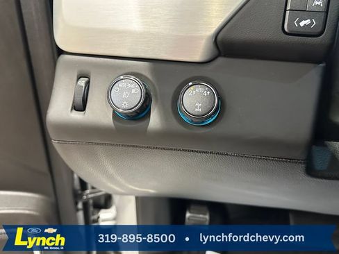 Used 2018 GMC Yukon SLT AWD/4WD image 19