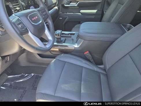 Used 2026 GMC Sierra 1500 Elevation w/ Elevation Premium Package AWD/4WD image 12
