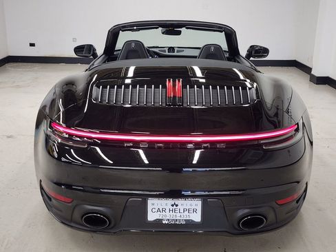 Used 2020 Porsche 911 Carrera 4S image 10