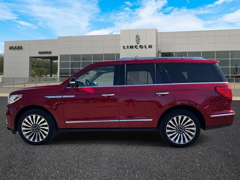 Certified 2019 Lincoln Navigator Reserve w/ Cargo Package image 6