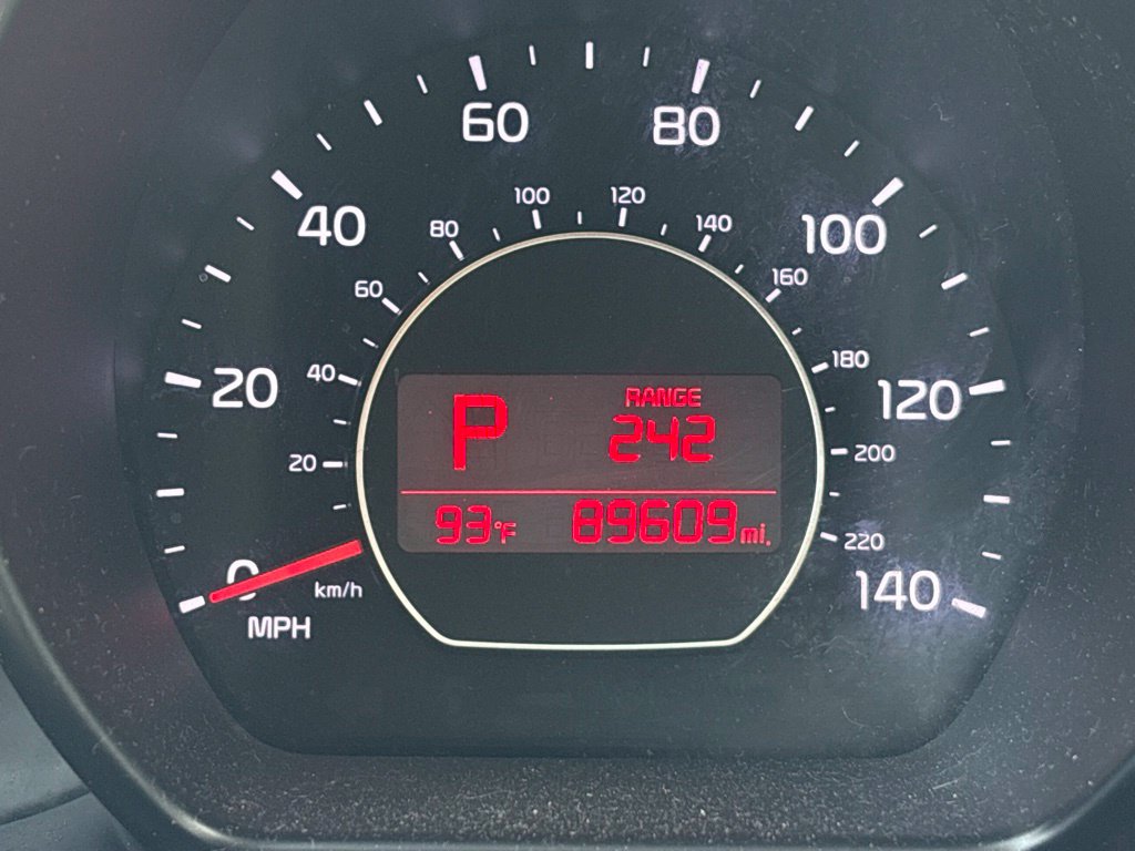 Used 2019 Kia Soul FWD image 22