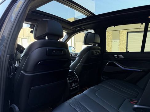 Used 2020 BMW X5 M50i w/ Executive Package AWD/4WD image 13