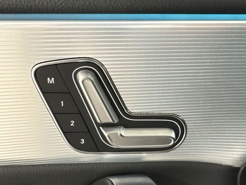 Certified 2023 Mercedes-Benz CLA 250 image 21