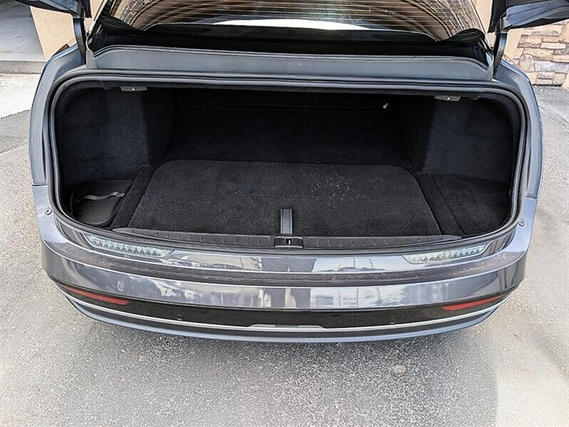 Used 2023 Lucid Air Pure RWD image 31