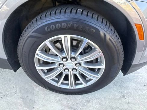 Used 2019 Cadillac XT5 Luxury AWD/4WD image 37
