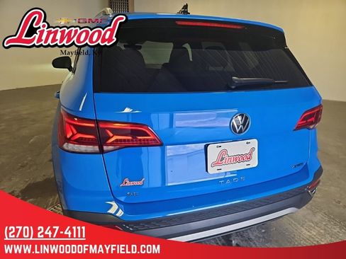 Used 2022 Volkswagen Taos SE AWD/4WD image 4