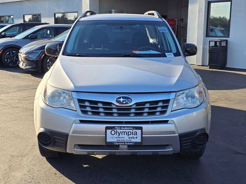 Used 2011 Subaru Forester 2.5X AWD/4WD image 2