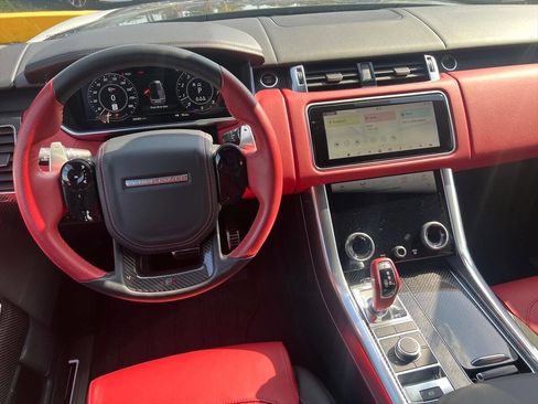Used 2022 Land Rover Range Rover Sport SVR image 11