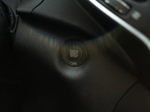 Used 2021 Jeep Cherokee Latitude Lux 80th Anniv w/ Quick Order Package 26U 80TH image 13