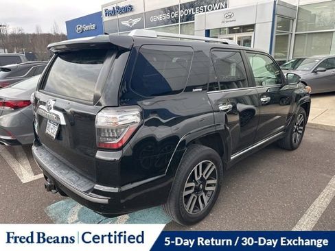 Used 2014 Toyota 4Runner Limited image 11