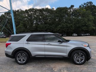 Certified 2022 Ford Explorer XLT w/ Equipment Group 202A RWD video 2