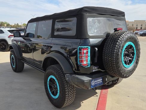 Used 2022 Ford Bronco Badlands AWD/4WD image 3