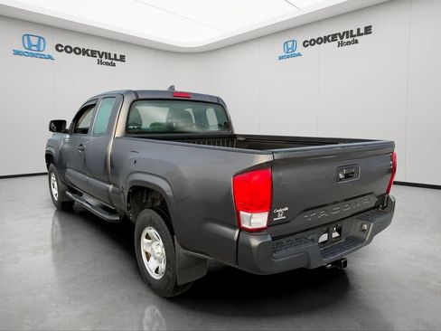 Used 2016 Toyota Tacoma SR RWD image 8