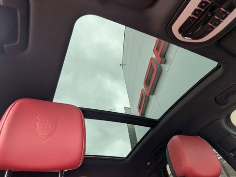 New 2026 Porsche Macan S AWD/4WD image 27