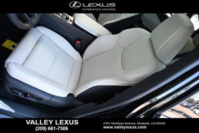 New 2026 Lexus RX 350 AWD w/ Convenience Package image 14
