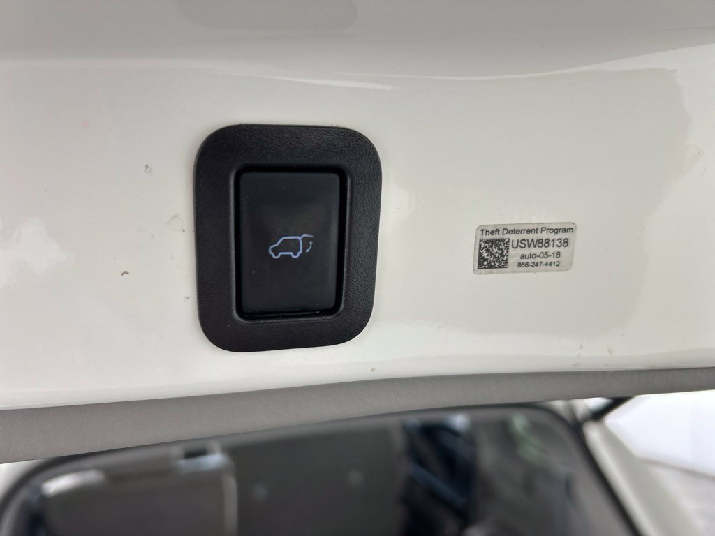 Used 2019 Toyota Highlander Limited AWD/4WD image 31
