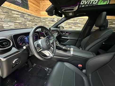 Used 2023 Mercedes-Benz GLC 300 GLC 300 image 10