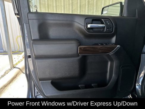 Used 2021 GMC Sierra 1500 SLT image 11