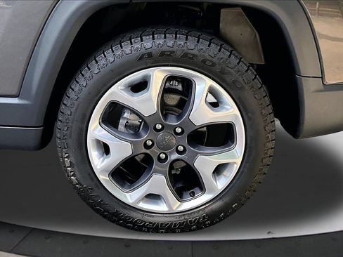 Certified 2022 Jeep Compass Limited AWD/4WD image 33