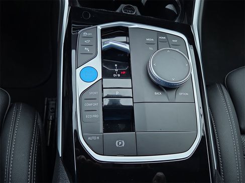 Used 2024 BMW i4 xDrive40i image 26