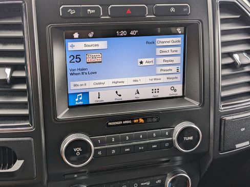 Used 2018 Ford Expedition Max Limited image 16