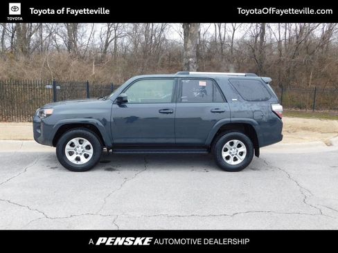 Used 2024 Toyota 4Runner SR5 image 2
