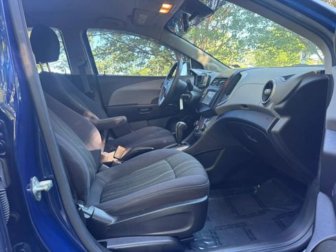Used 2013 Chevrolet Sonic LT FWD image 15