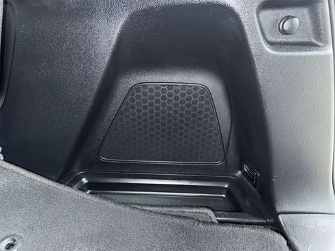 Used 2024 Honda Pilot Touring image 27