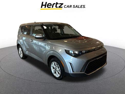 Used 2025 Kia Soul LX w/ LX Technology Package image 1